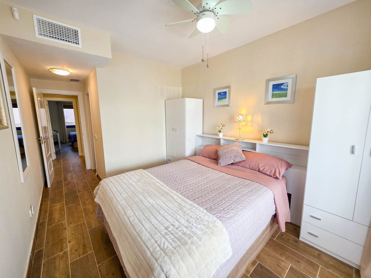2 Bed, 2 Bath, ApartmentFor Sale, La Duquesa, Malaga