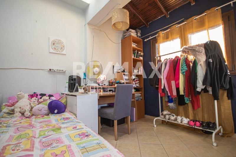 3 Bed, 1 Bath, ApartmentFor Sale, Center, Agria, Magnesia