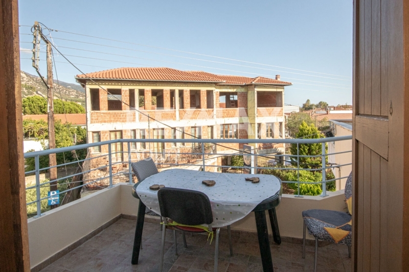 3 Bed, 1 Bath, ApartmentFor Sale, Center, Agria, Magnesia