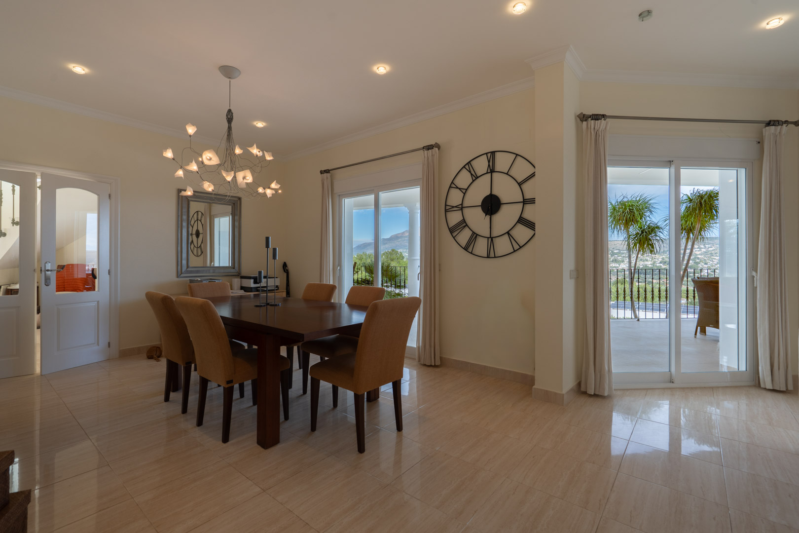 4 Bed, 4 Bath, HouseFor Sale