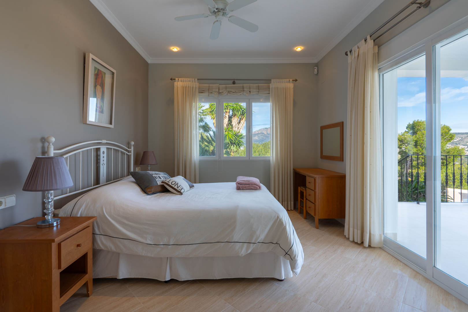 4 Bed, 4 Bath, HouseFor Sale