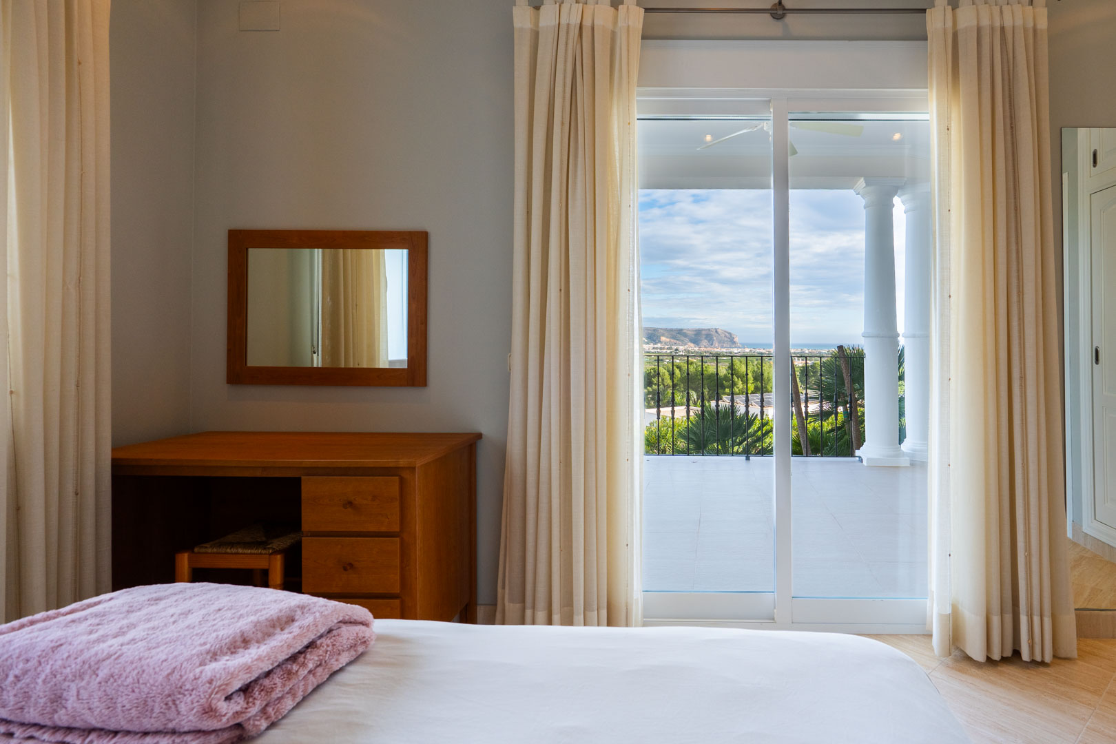 4 Bed, 4 Bath, HouseFor Sale