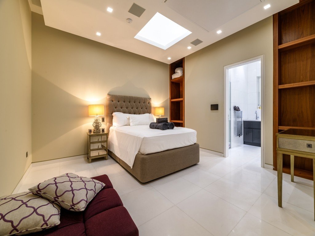 6 Bed, 6 Bath, HouseFor Sale, Saint Georges, Paphos