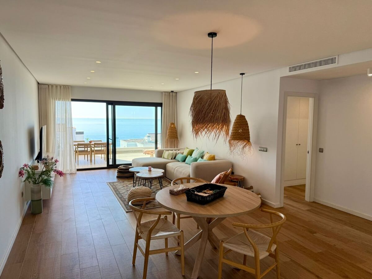 2 Bed, 2 Bath, ApartmentFor Sale, La Alcaidesa, Malaga