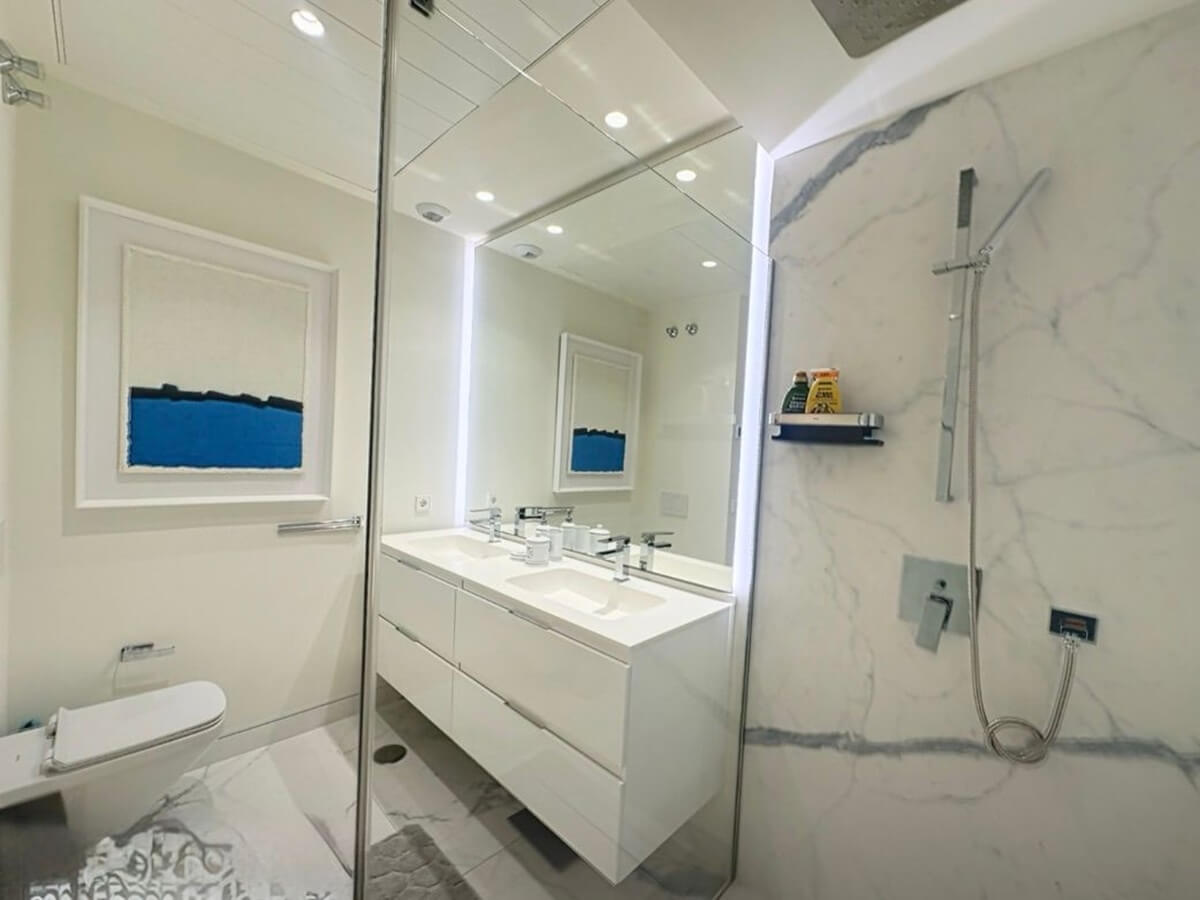 3 Bed, 3 Bath, ApartmentFor Sale, Estepona, Malaga