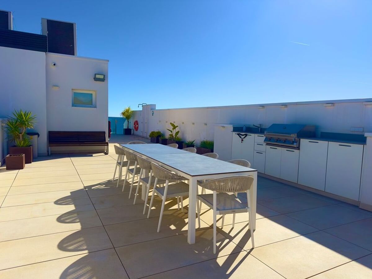 3 Bed, 3 Bath, ApartmentFor Sale, Estepona, Malaga