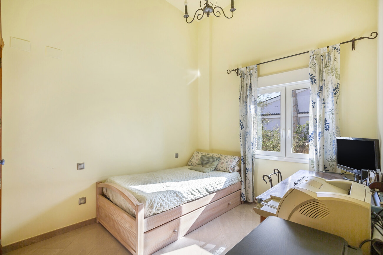 5 Bed, 5 Bath, HouseFor Sale, Torrevieja, Alicante