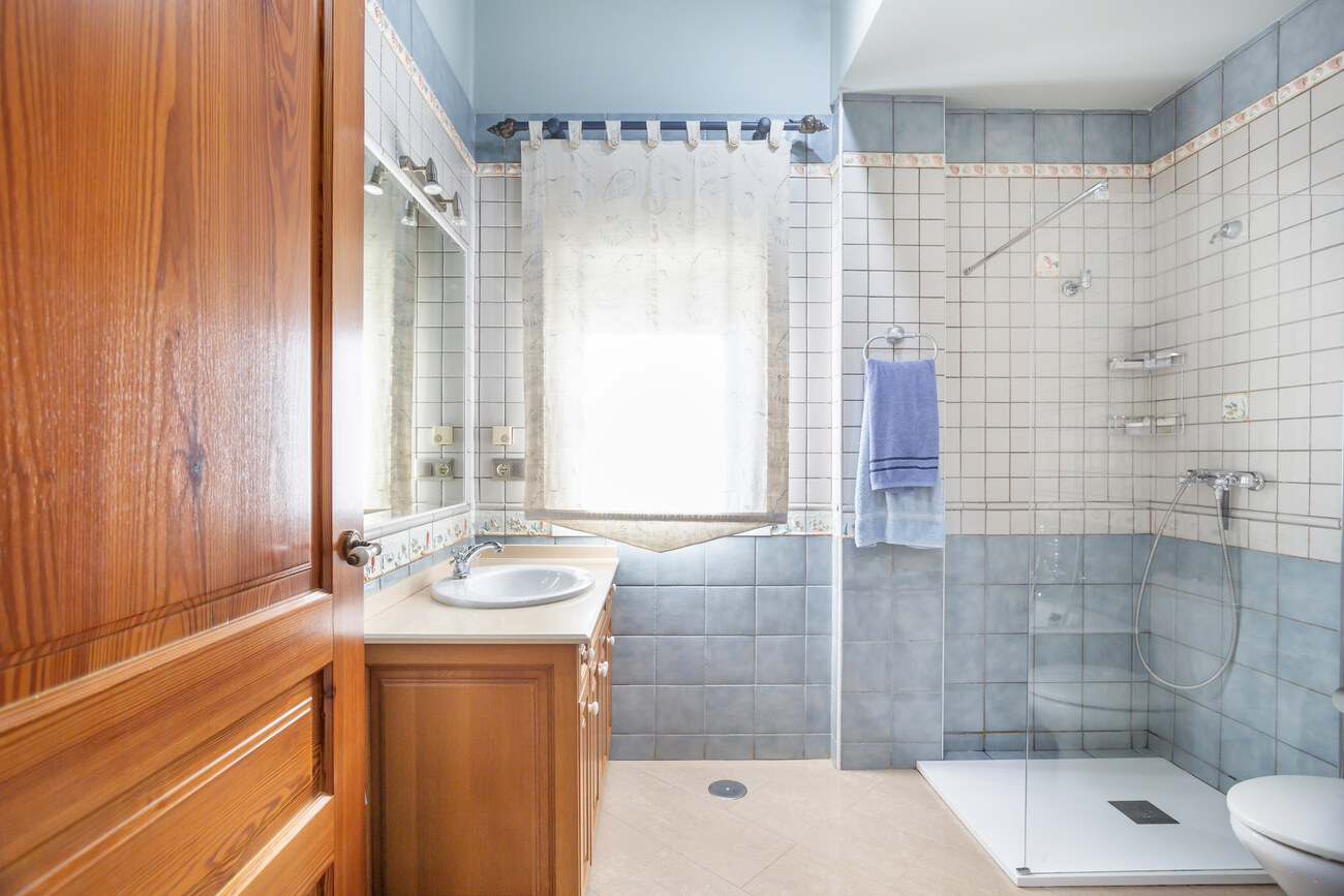 5 Bed, 5 Bath, HouseFor Sale, Torrevieja, Alicante