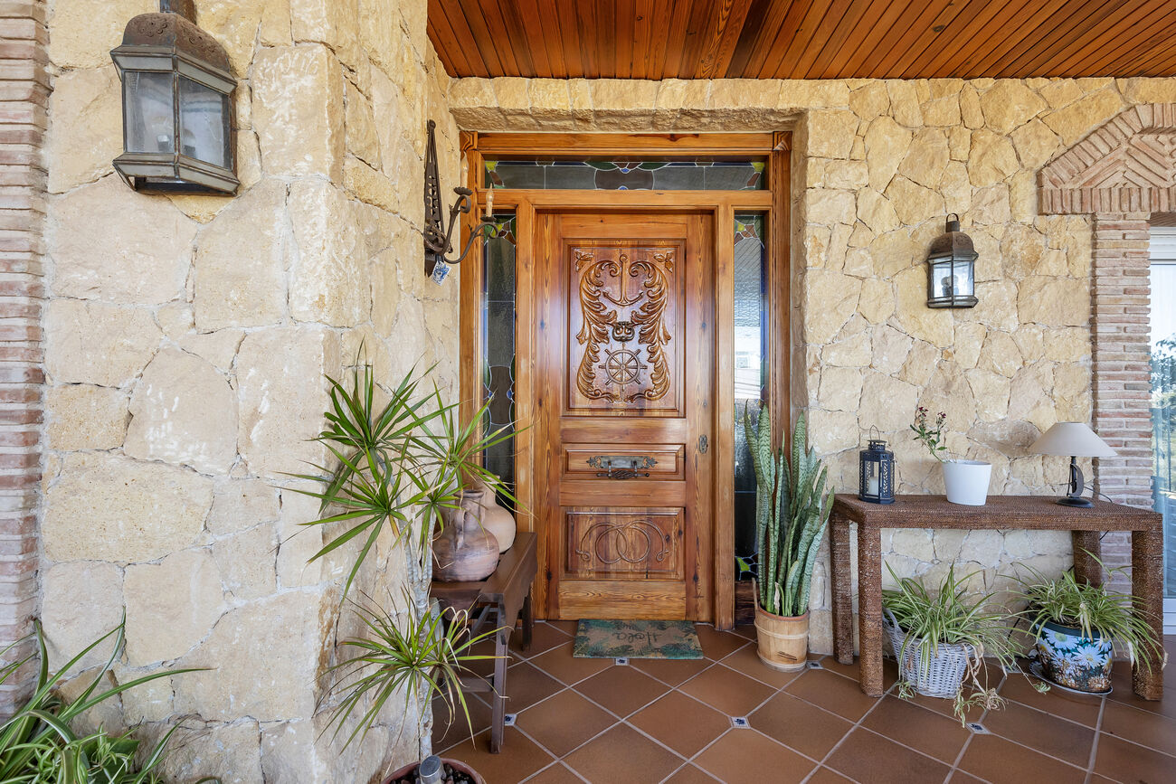 5 Bed, 5 Bath, HouseFor Sale, Torrevieja, Alicante