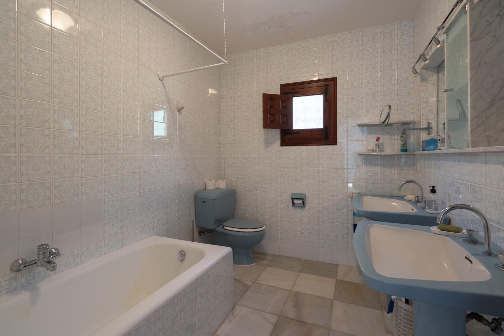 4 Bed, 2 Bath, HouseFor Sale, Javea, Alicante