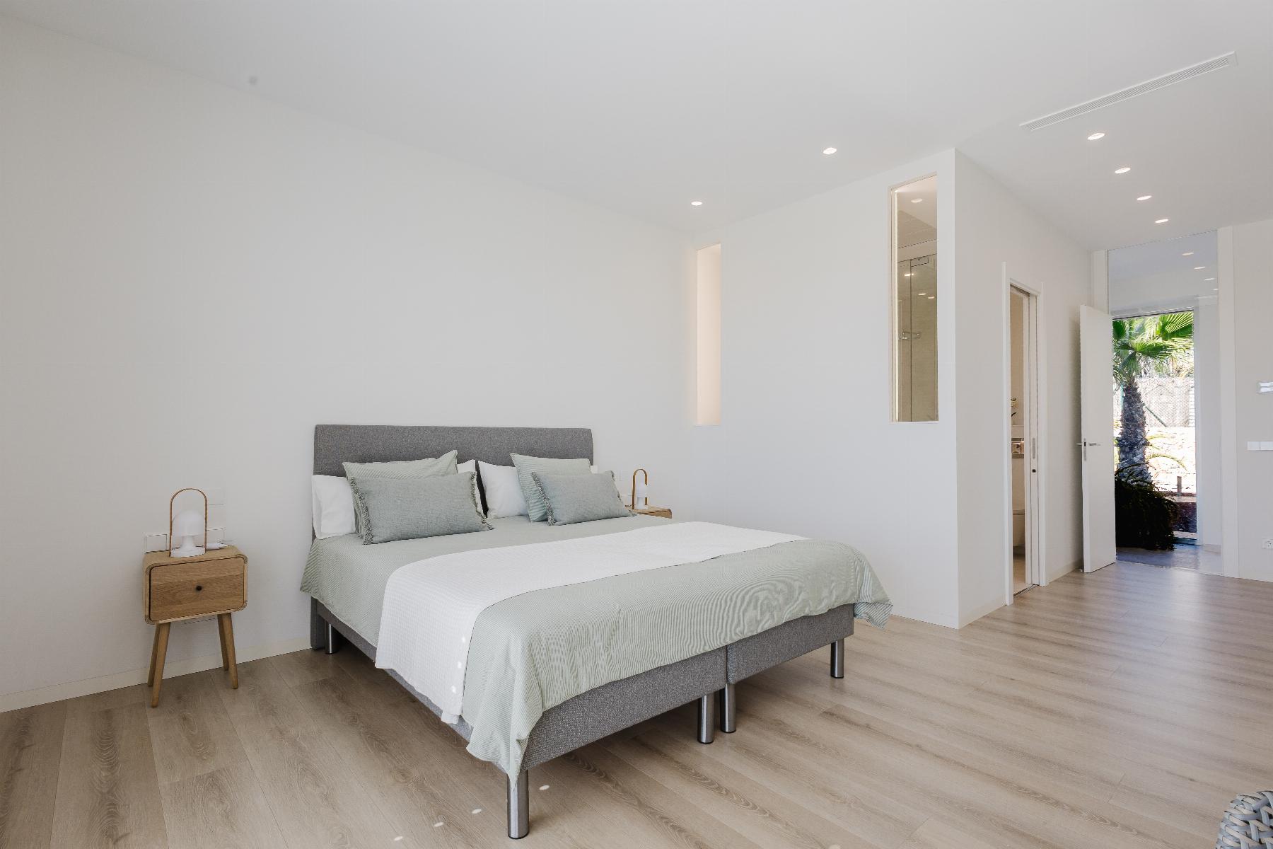 5 Bed, 6 Bath, HouseFor Sale, Orihuela Costa, Alicante