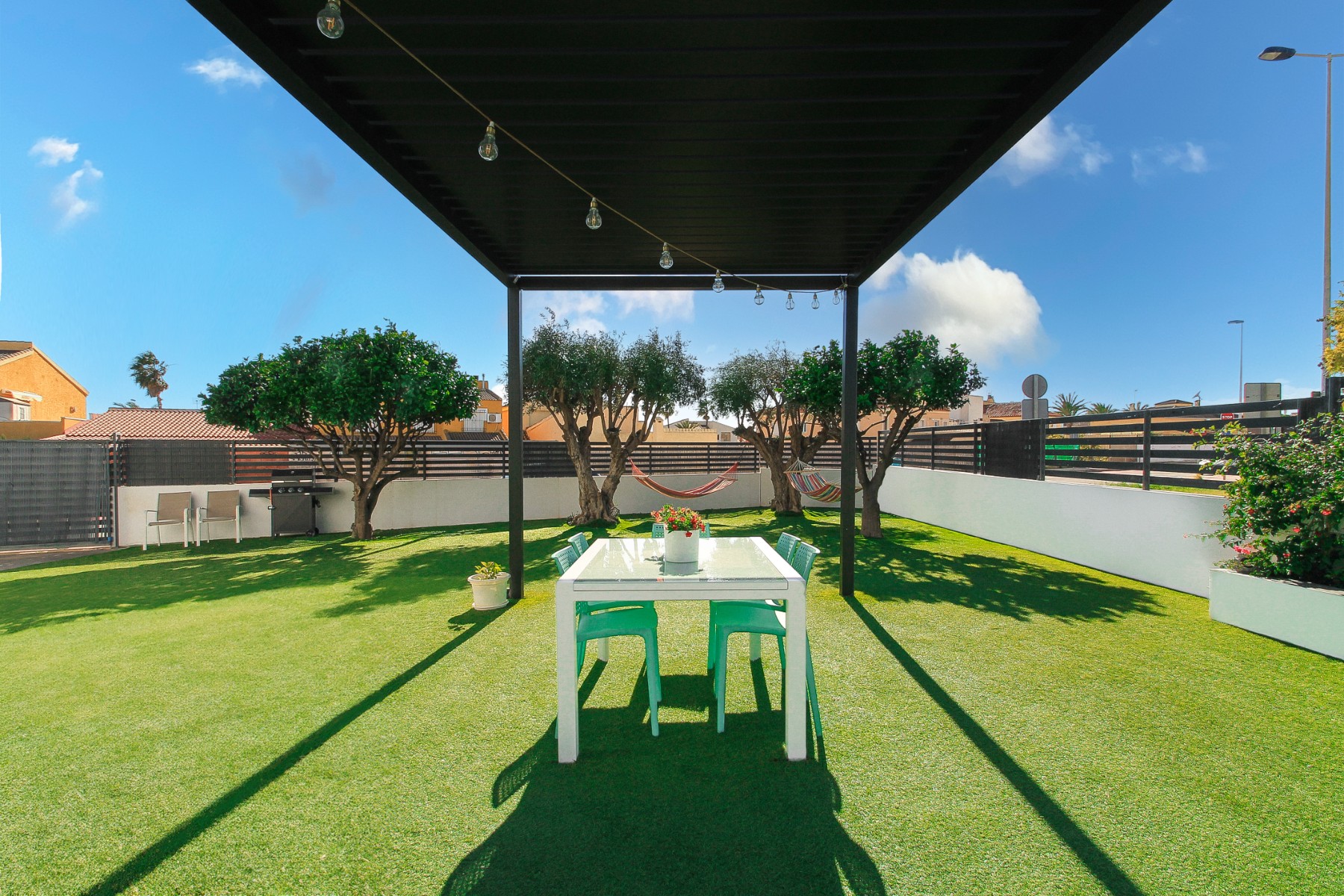 2 Bed, 2 Bath, HouseFor Sale, Torrevieja, Alicante