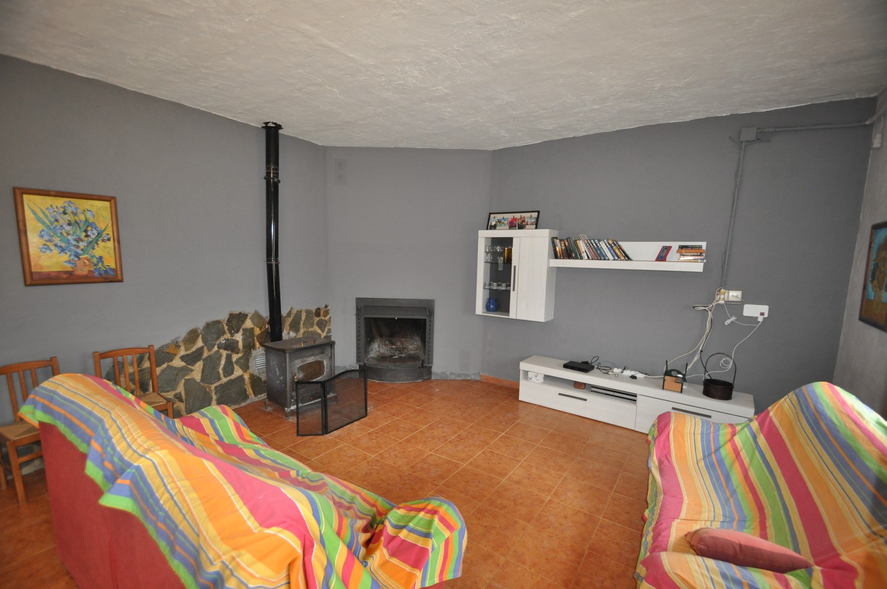 5 Bed, 2 Bath, HouseFor Sale, Salinas, Alicante