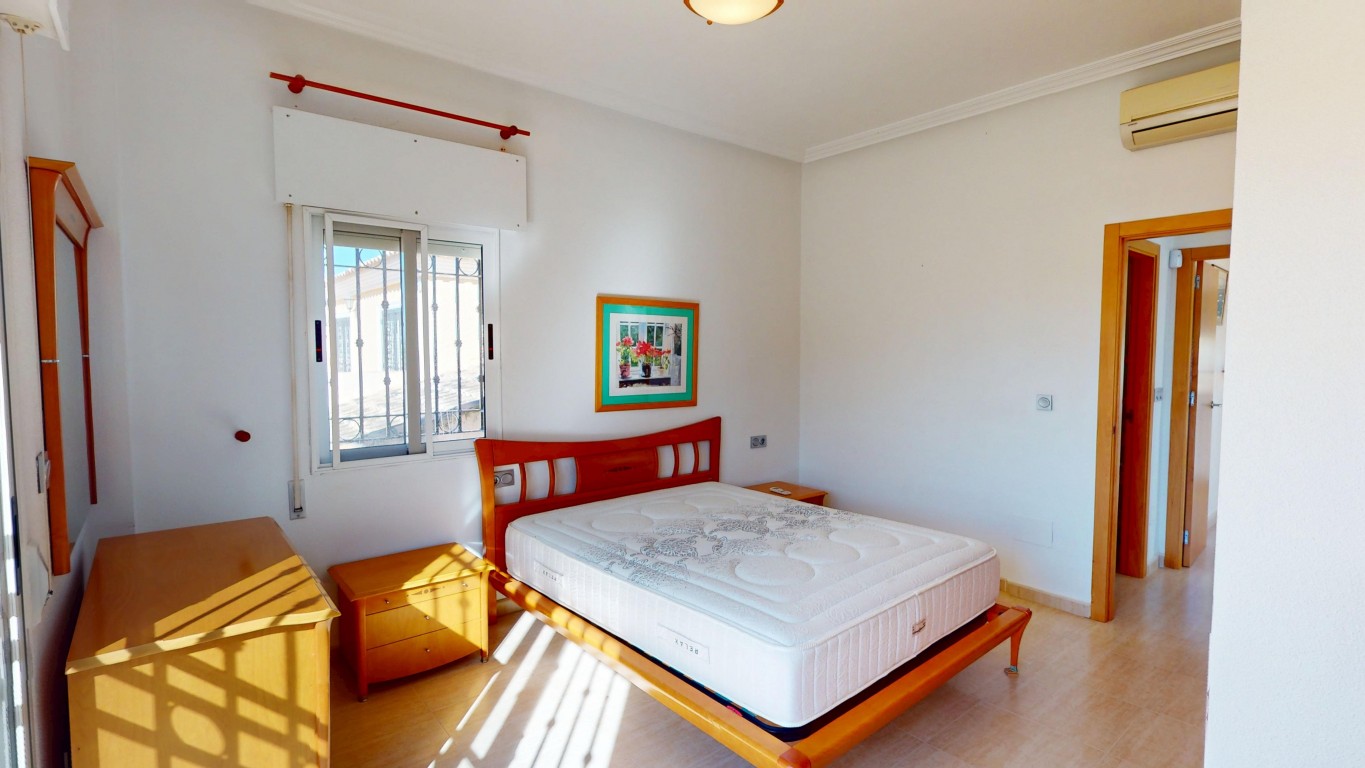 4 Bed, 2 Bath, HouseFor Sale, Los Alcazares, Murcia