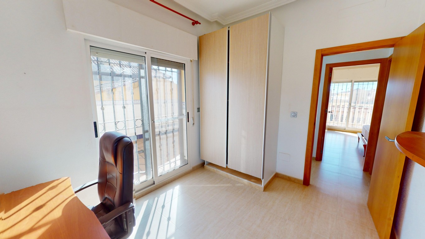 4 Bed, 2 Bath, HouseFor Sale, Los Alcazares, Murcia