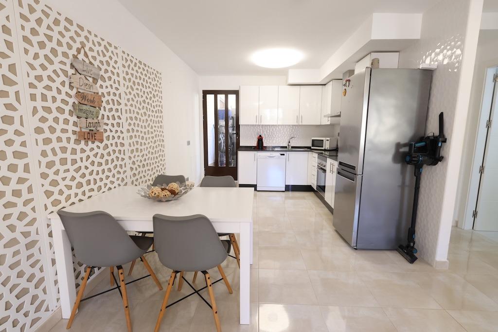 2 Bed, 2 Bath, HouseFor Sale, Orihuela Costa, Alicante