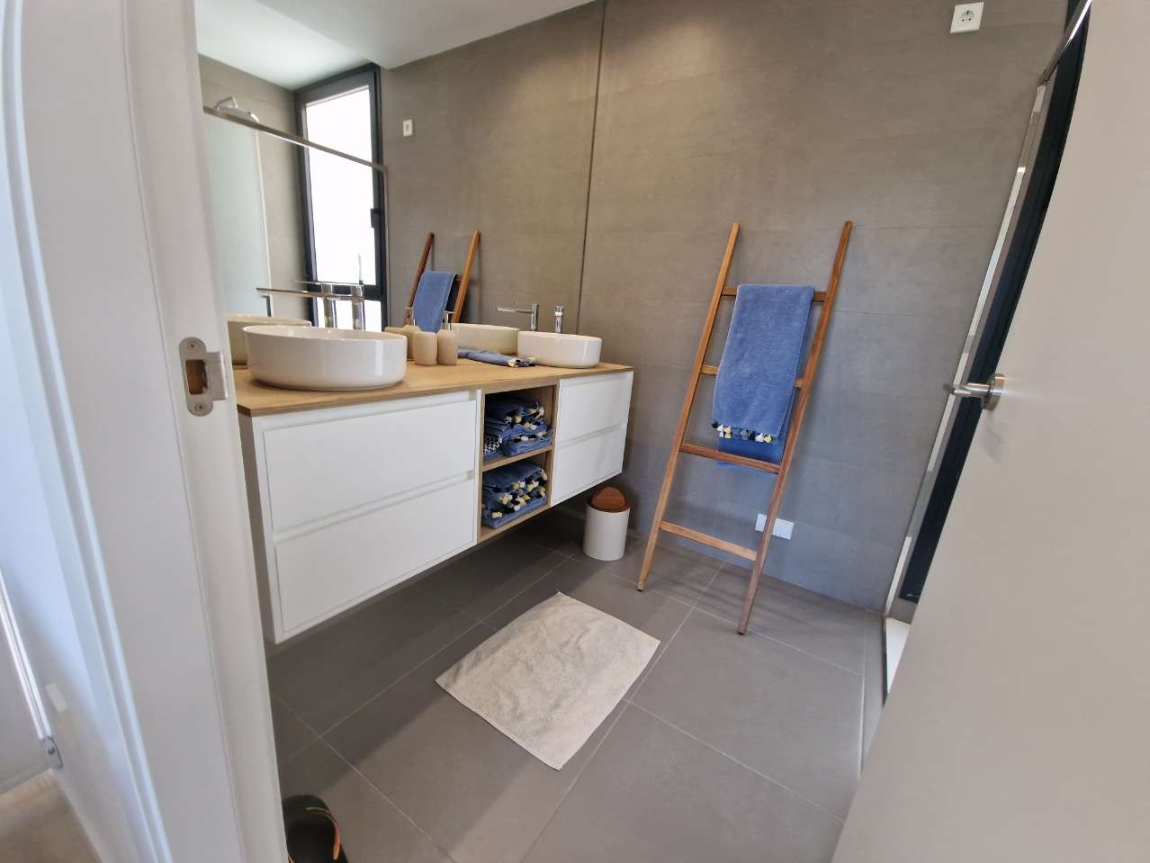 3 Bed, 2 Bath, ApartmentFor Sale, Monforte Del Cid, Alicante