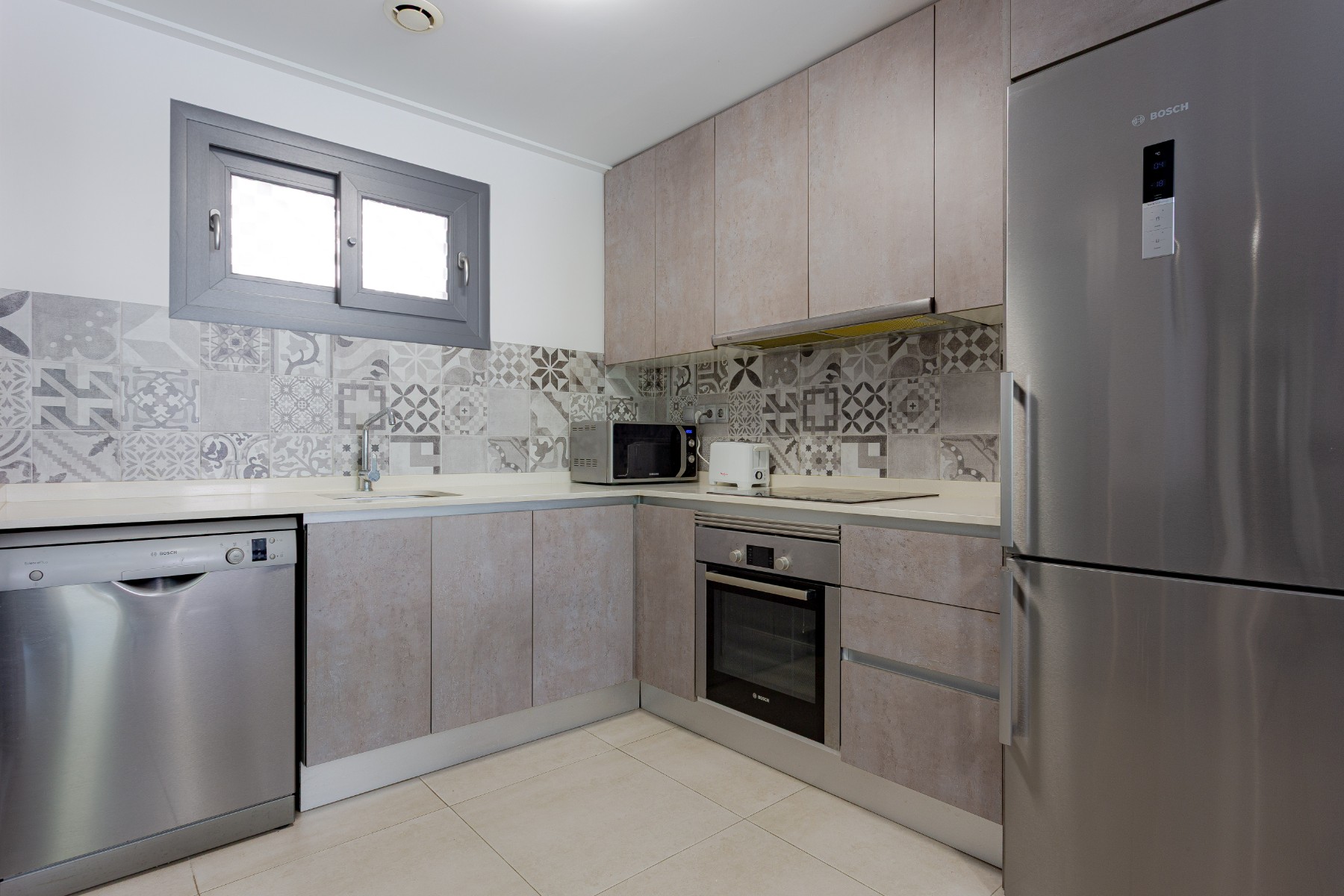 2 Bed, 2 Bath, ApartmentFor Sale, Torrevieja, Alicante
