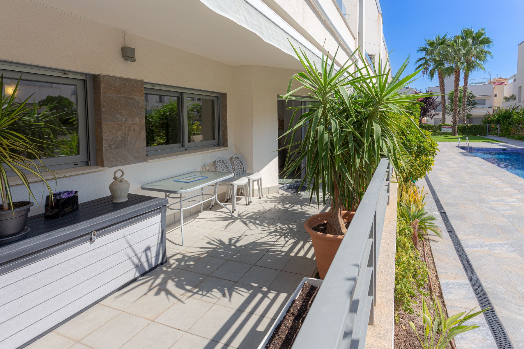 2 Bed, 2 Bath, ApartmentFor Sale, Torrevieja, Alicante