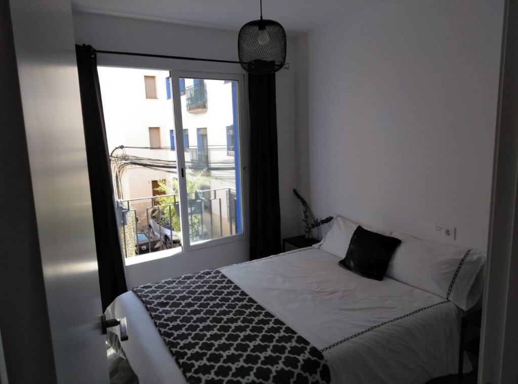 4 Bed, 1 Bath, ApartmentFor Sale, La Nucia, Alicante