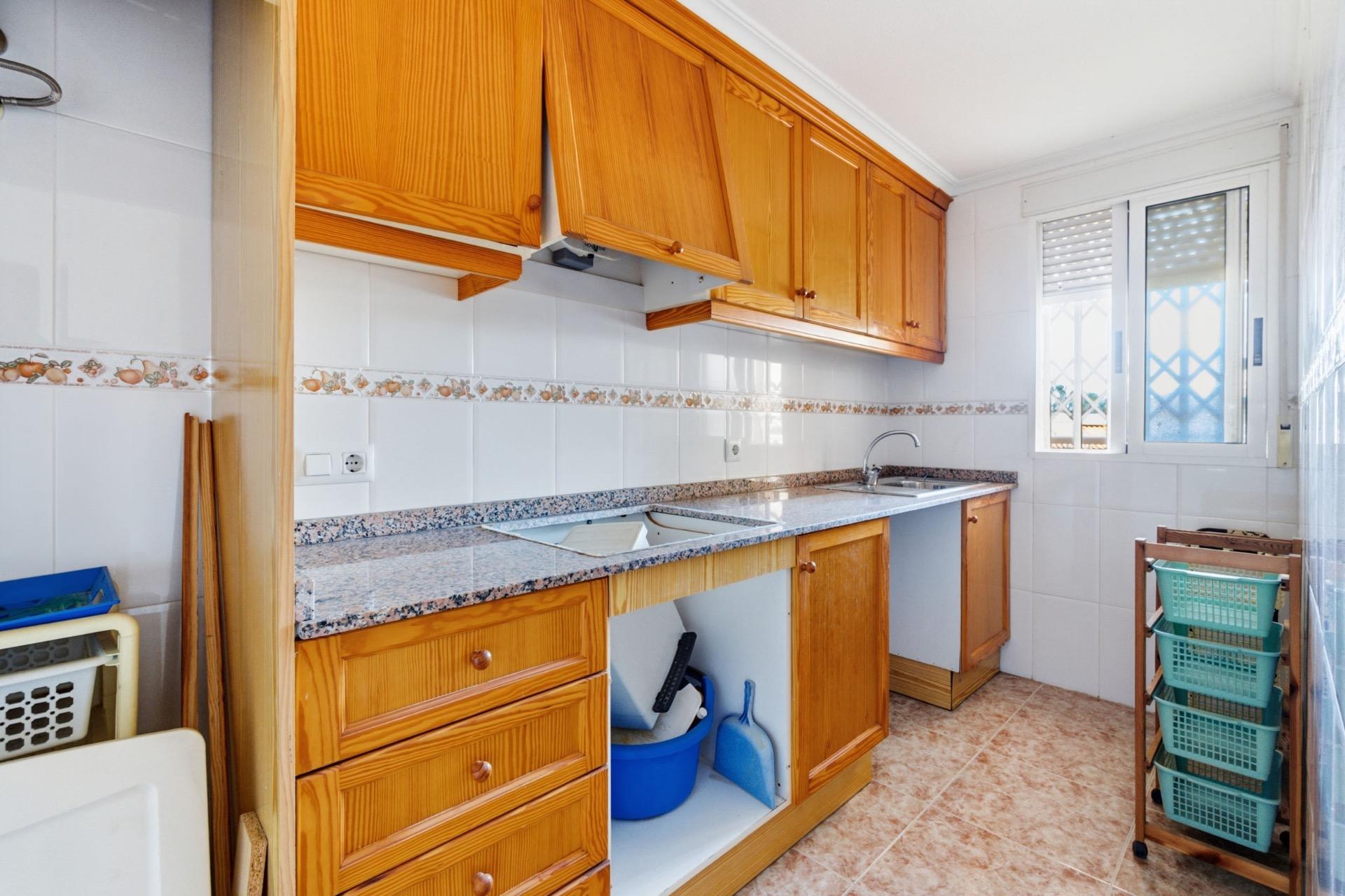 3 Bed, 2 Bath, ApartmentFor Sale, Torrevieja, Alicante