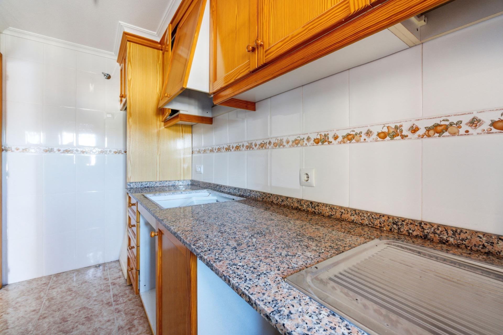 3 Bed, 2 Bath, ApartmentFor Sale, Torrevieja, Alicante