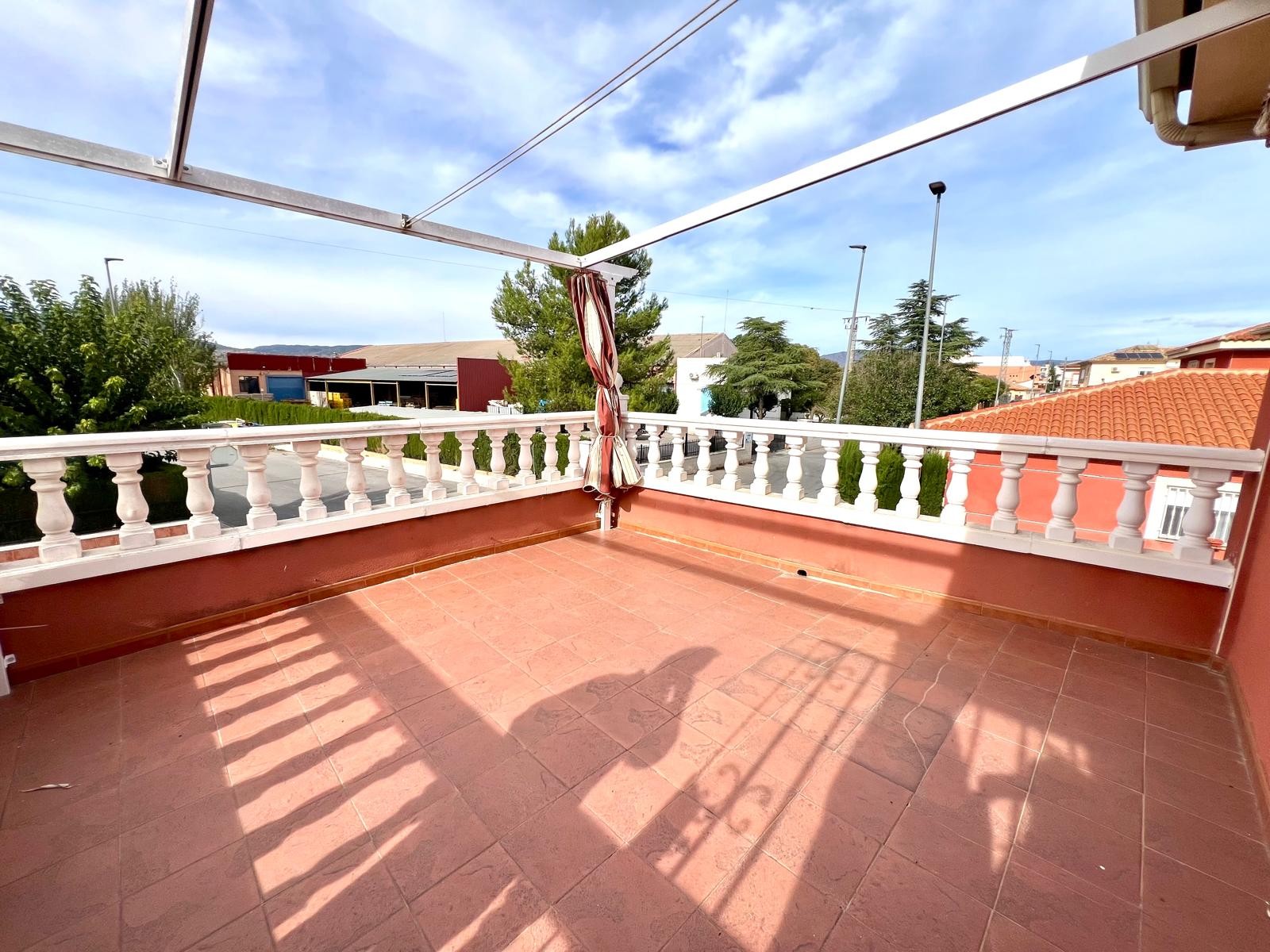 3 Bed, 2 Bath, HouseFor Sale, Pinoso, Alicante