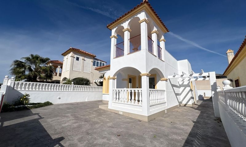2 Bed, 1 Bath, HouseFor Sale, Algorfa, Alicante