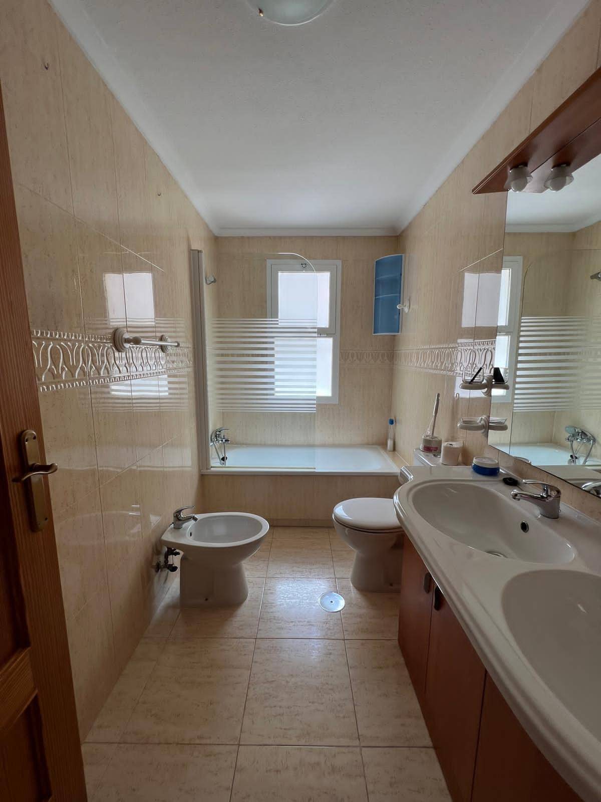 2 Bed, 1 Bath, ApartmentFor Sale, Pilar De La Horadada, Alicante