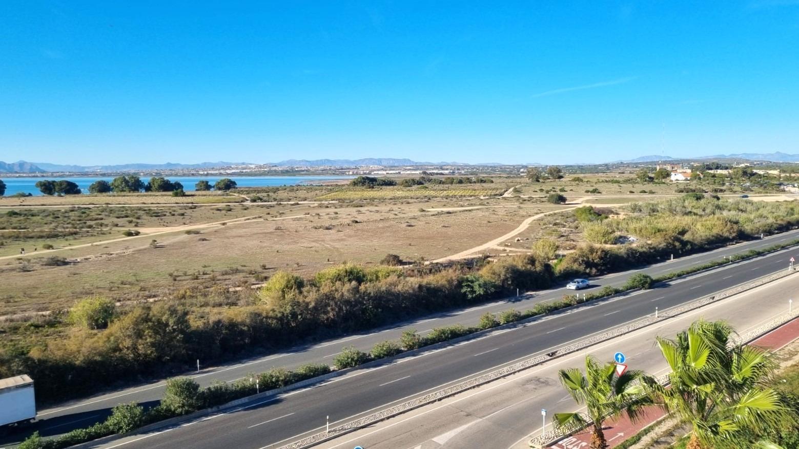 1 Bath, ApartmentFor Sale, Torrevieja, Alicante