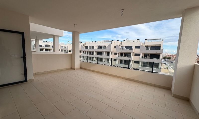 3 Bed, 2 Bath, ApartmentFor Sale, Orihuela Costa, Alicante