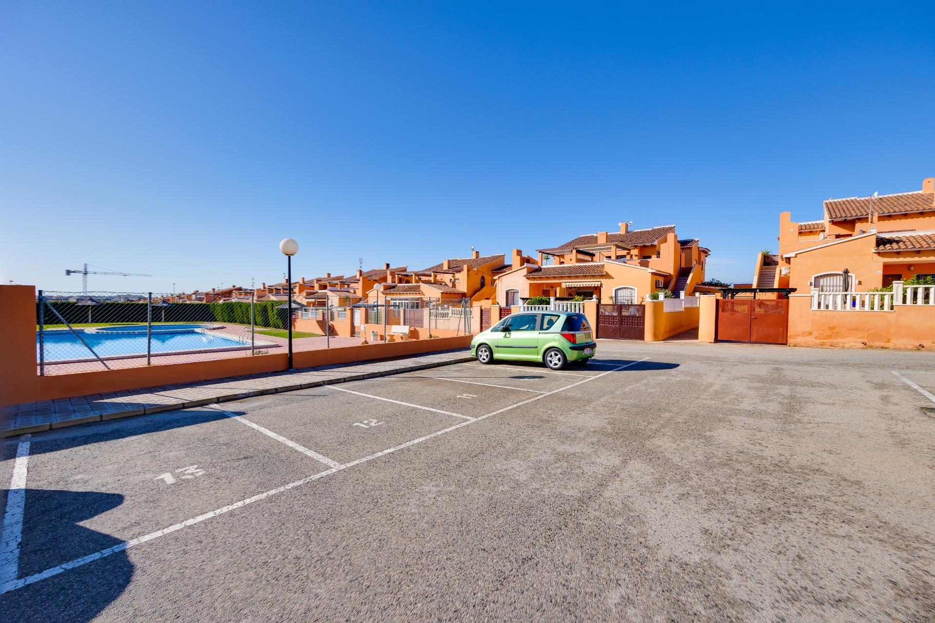 2 Bed, 1 Bath, HouseFor Sale, Torrevieja, Alicante