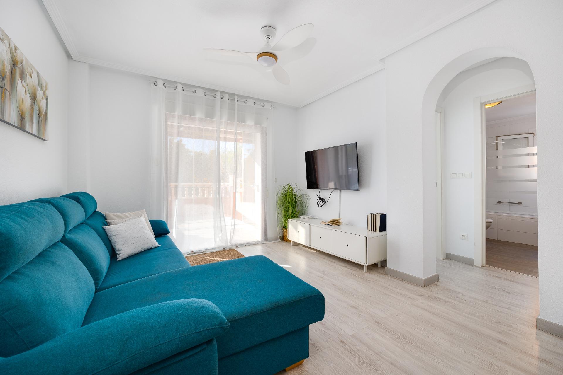 2 Bed, 1 Bath, HouseFor Sale, Torrevieja, Alicante