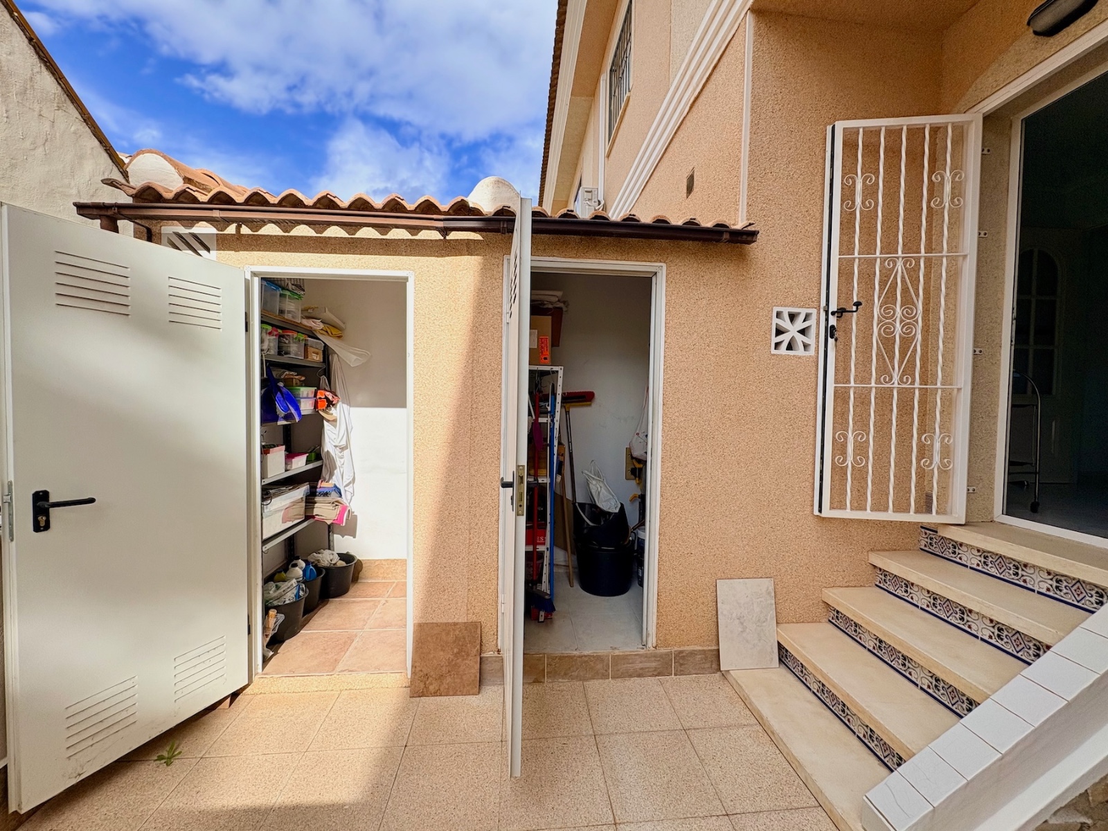 2 Bed, 1 Bath, HouseFor Sale, Rojales, Alicante