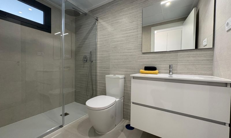 3 Bed, 2 Bath, ApartmentFor Sale, Orihuela Costa, Alicante