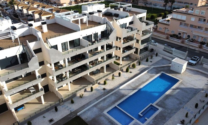 3 Bed, 2 Bath, ApartmentFor Sale, Orihuela Costa, Alicante