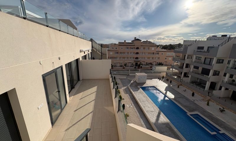 3 Bed, 2 Bath, ApartmentFor Sale, Orihuela Costa, Alicante
