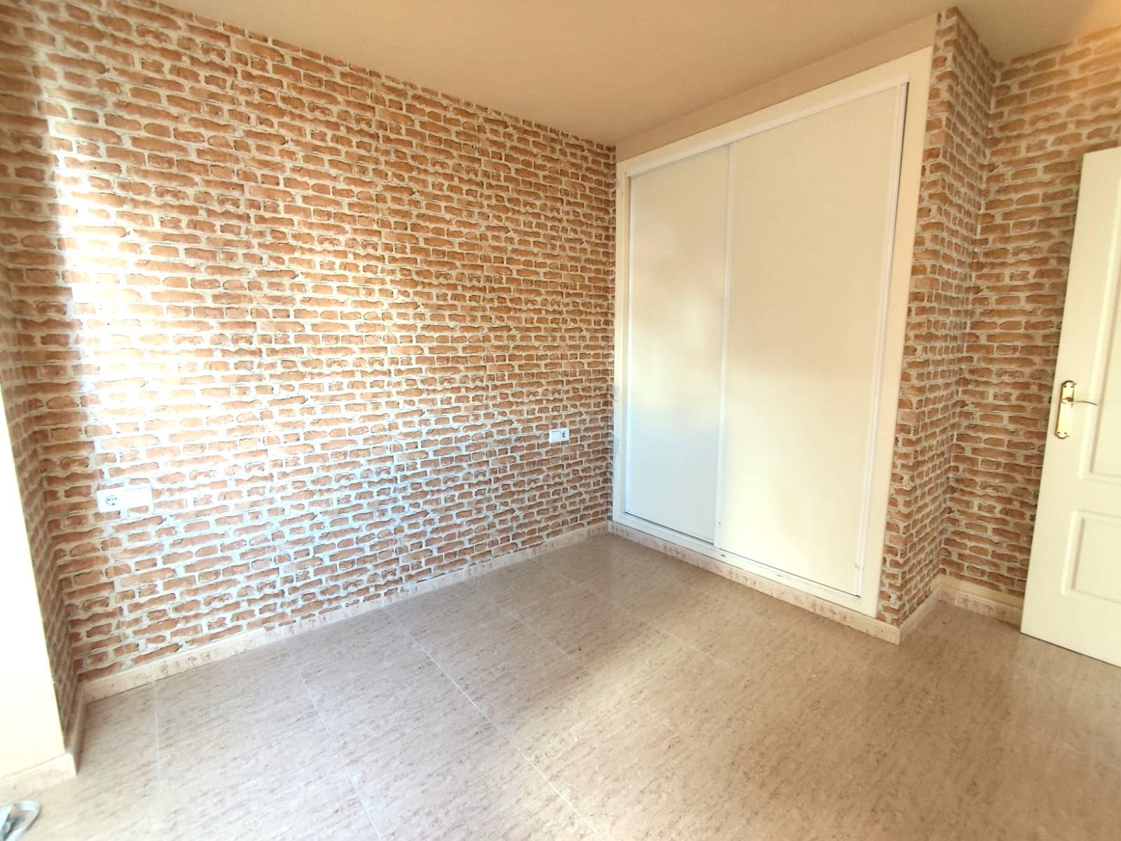 2 Bed, 1 Bath, ApartmentFor Sale, Torrevieja, Alicante