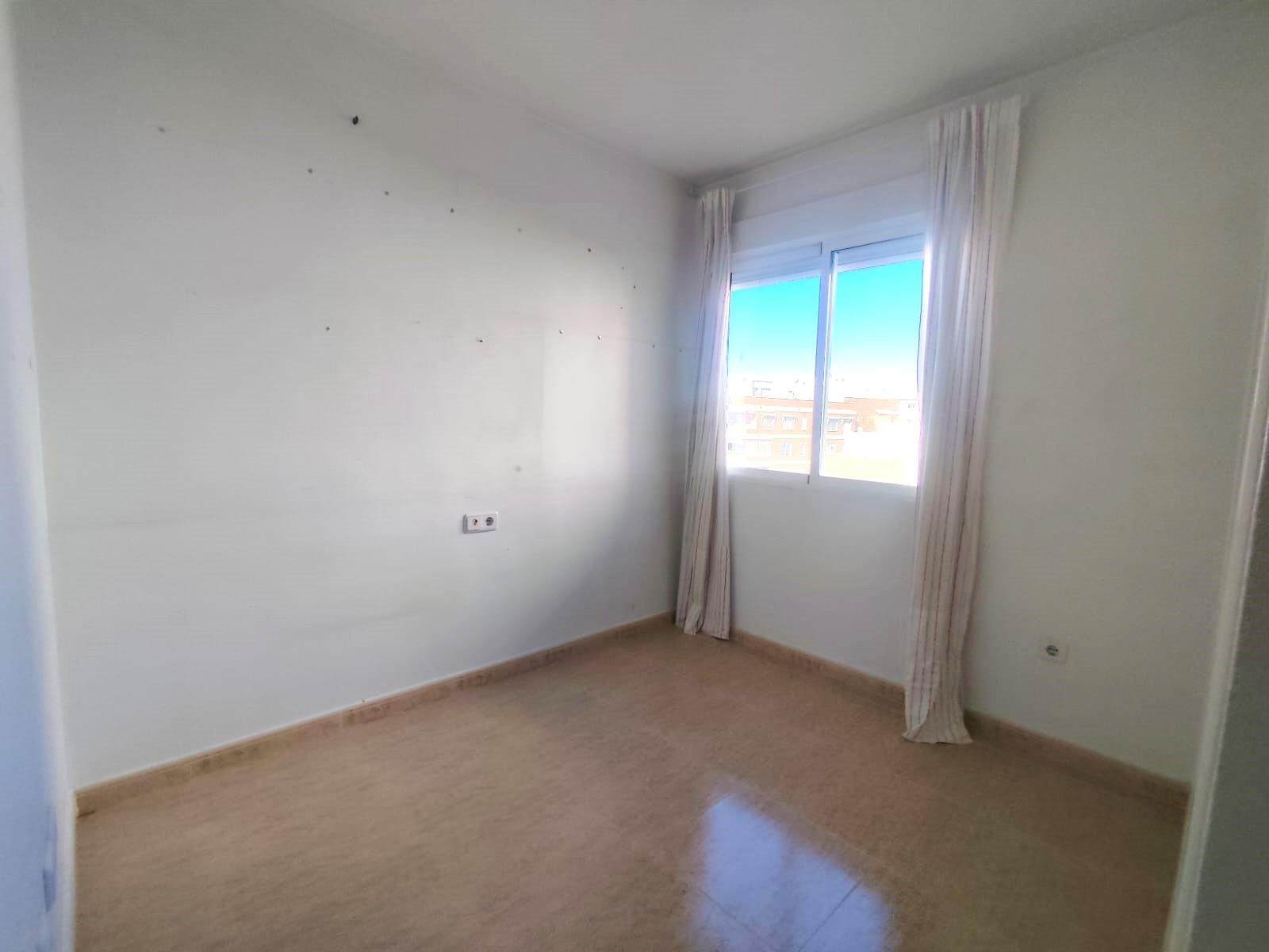 2 Bed, 1 Bath, ApartmentFor Sale, Torrevieja, Alicante