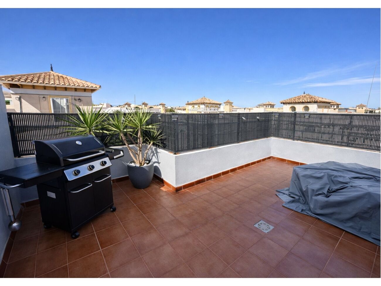 2 Bed, 1 Bath, HouseFor Sale, La Zenia, Alicante