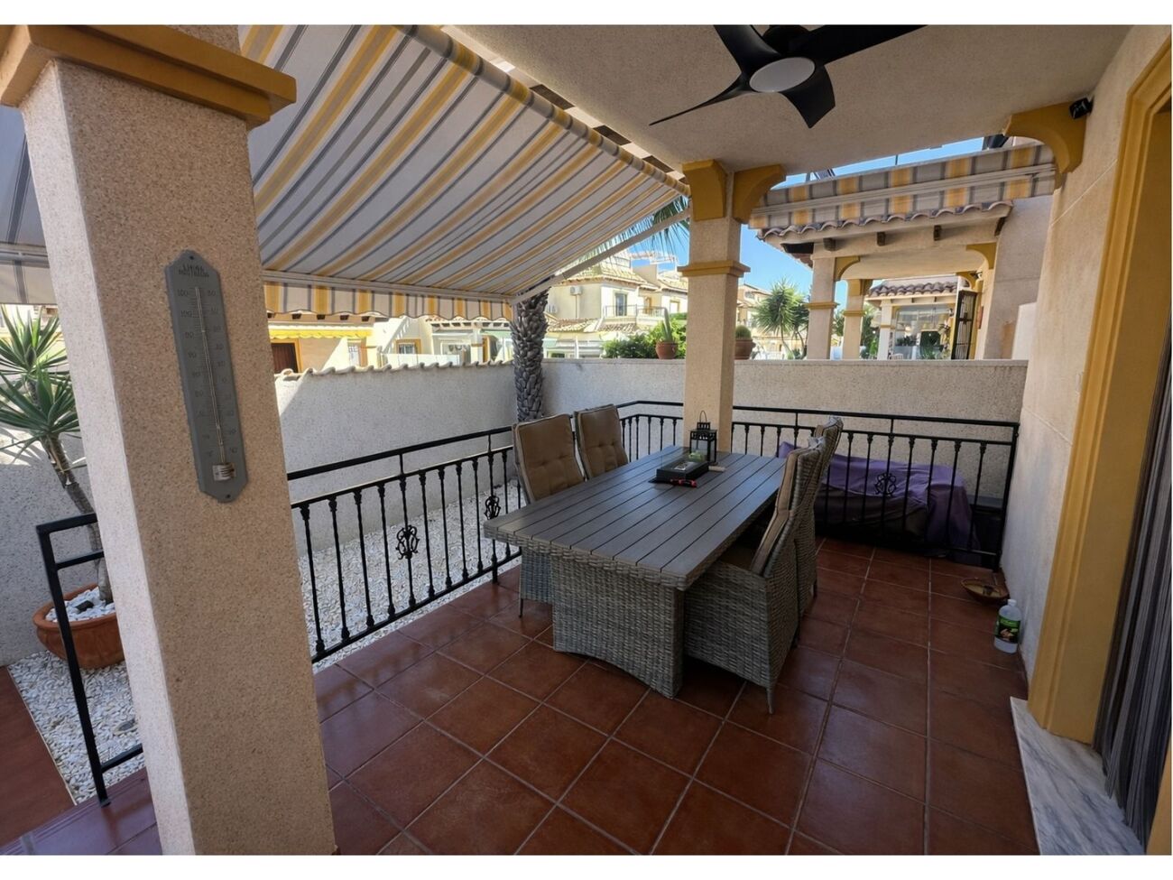 2 Bed, 1 Bath, HouseFor Sale, La Zenia, Alicante