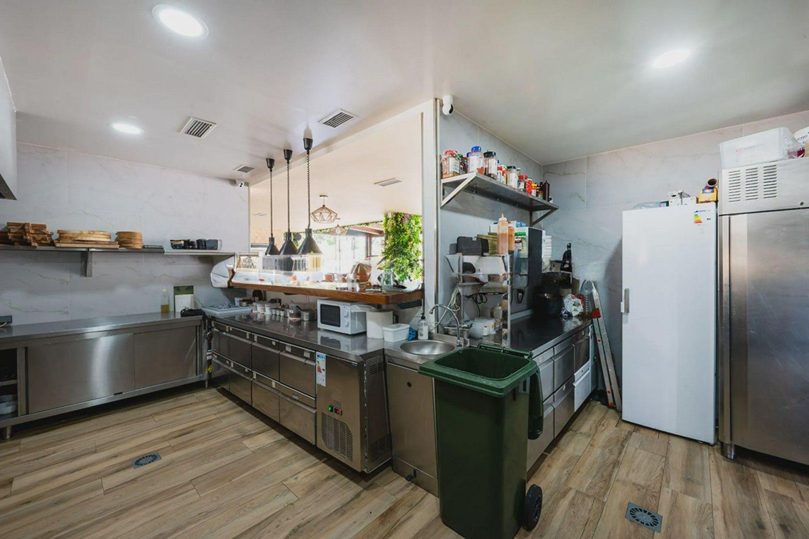 Commercial Property, For Sale