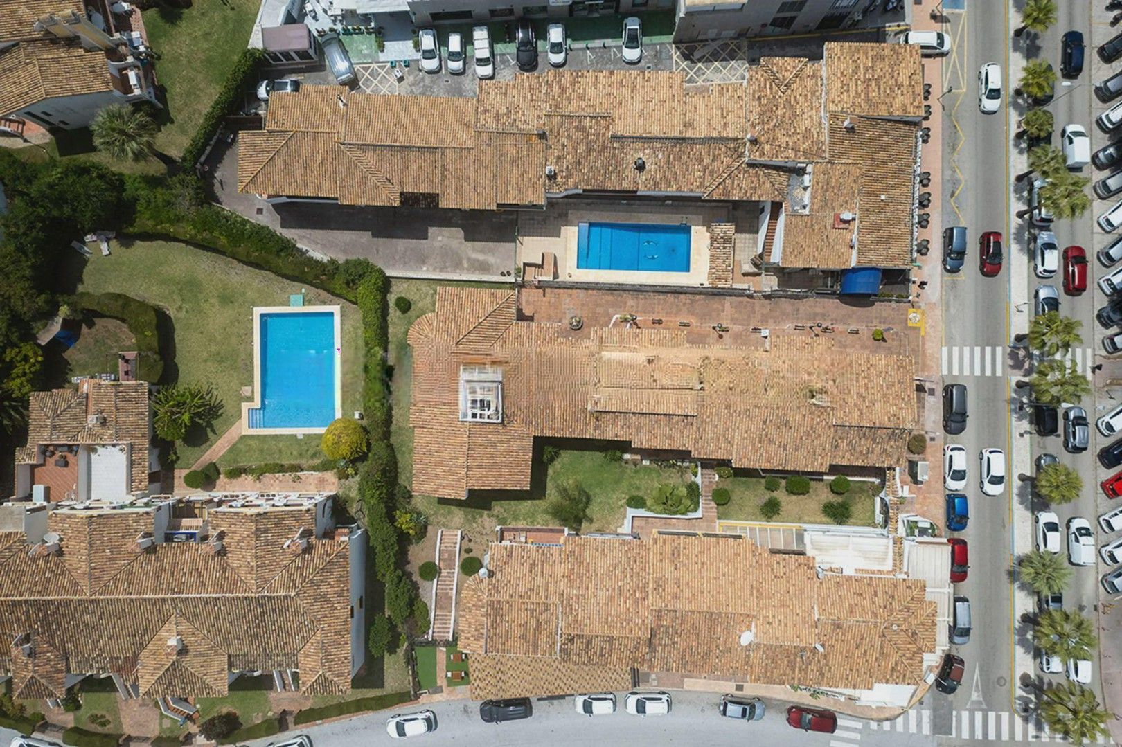 Commercial Property, For Sale