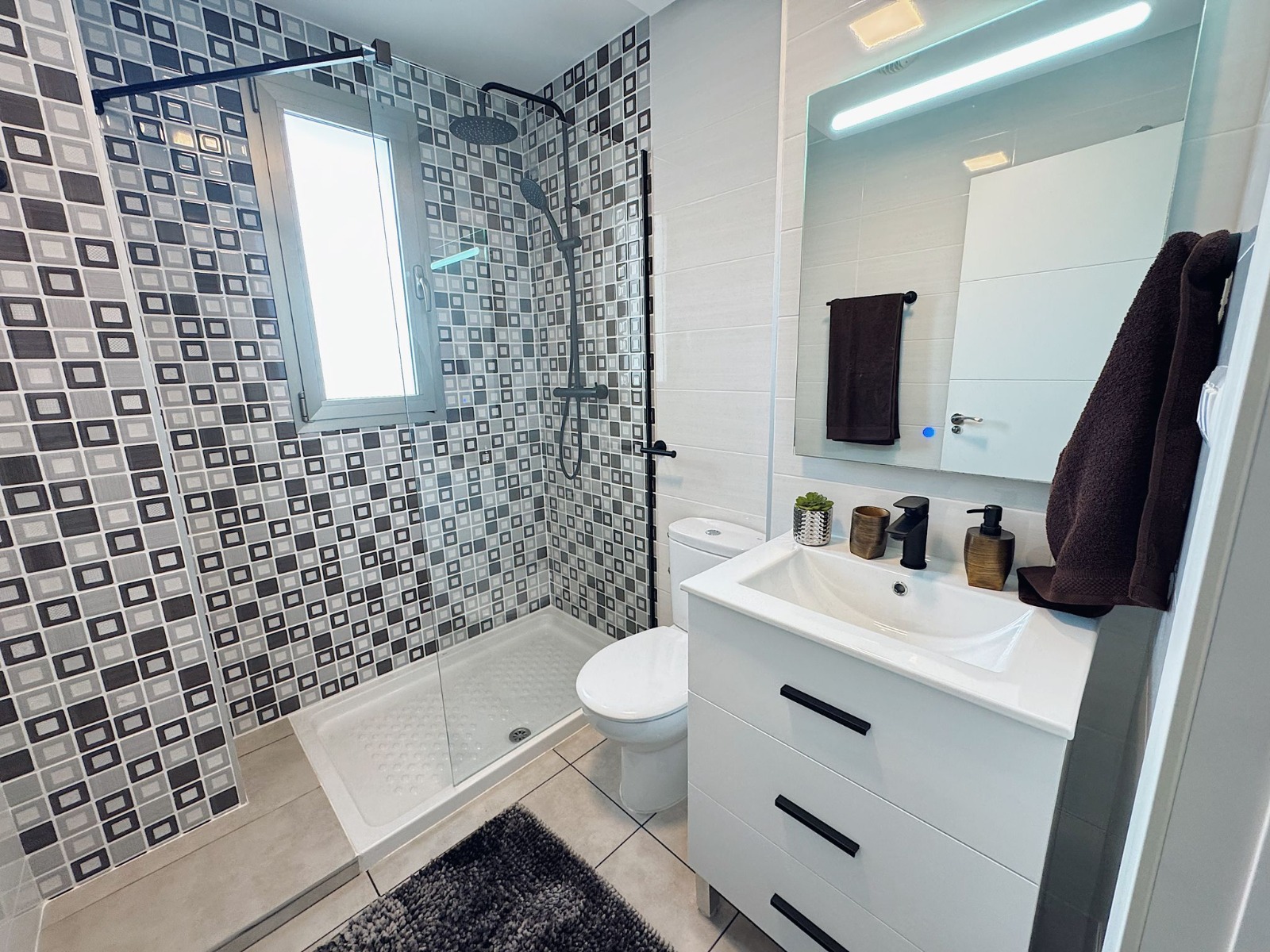 2 Bed, 2 Bath, ApartmentFor Sale, Orihuela Costa, Alicante