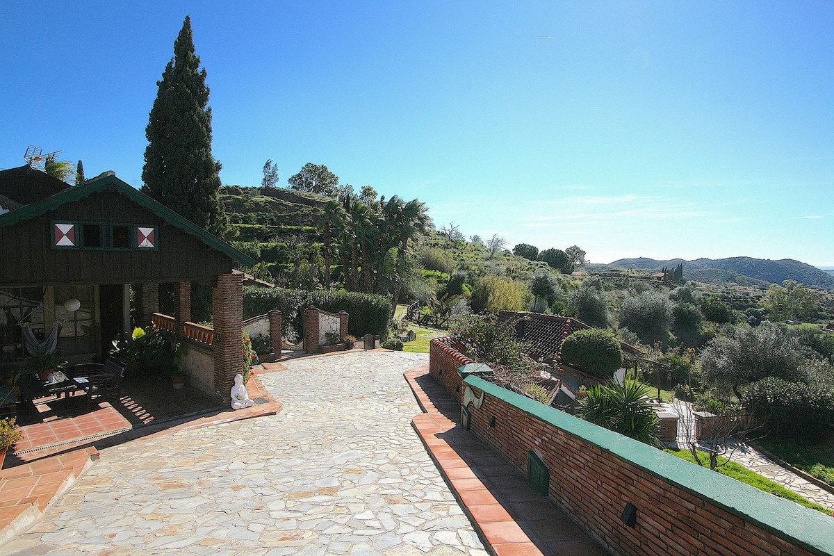 8 Bed, 6 Bath, HouseFor Sale, Mijas, Malaga