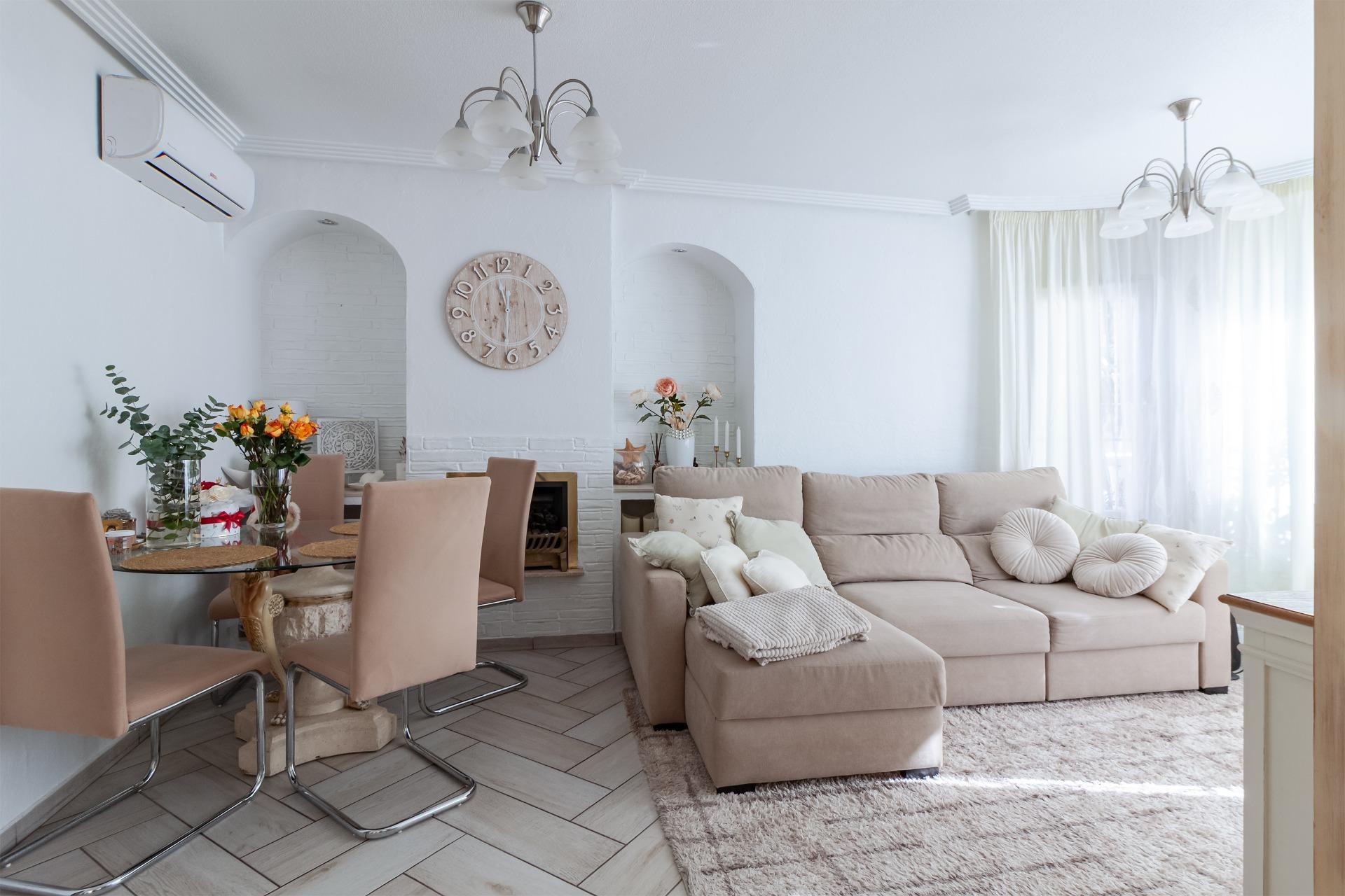 4 Bed, 1 Bath, HouseFor Sale, Orihuela Costa, Alicante