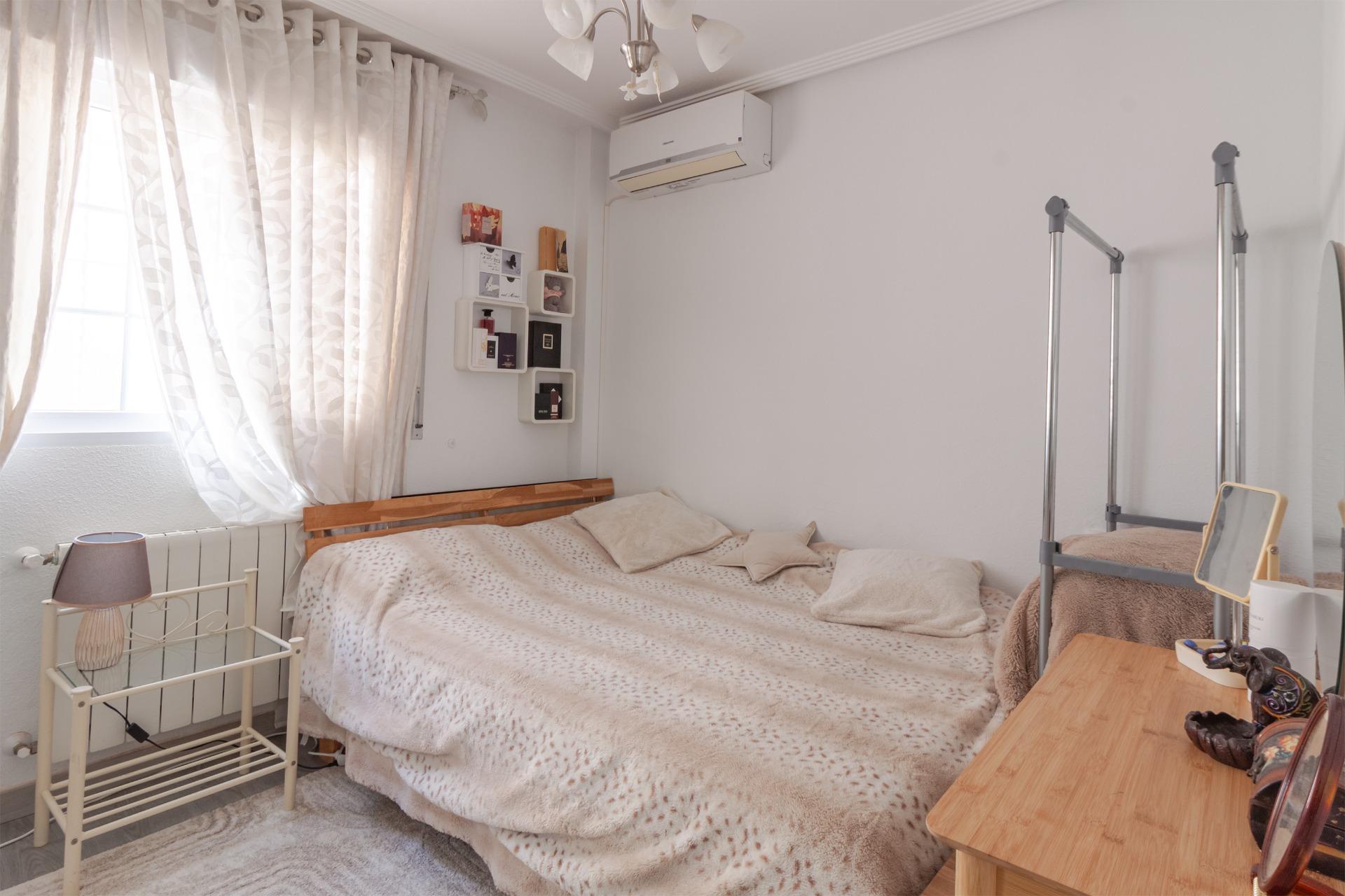 4 Bed, 1 Bath, HouseFor Sale, Orihuela Costa, Alicante