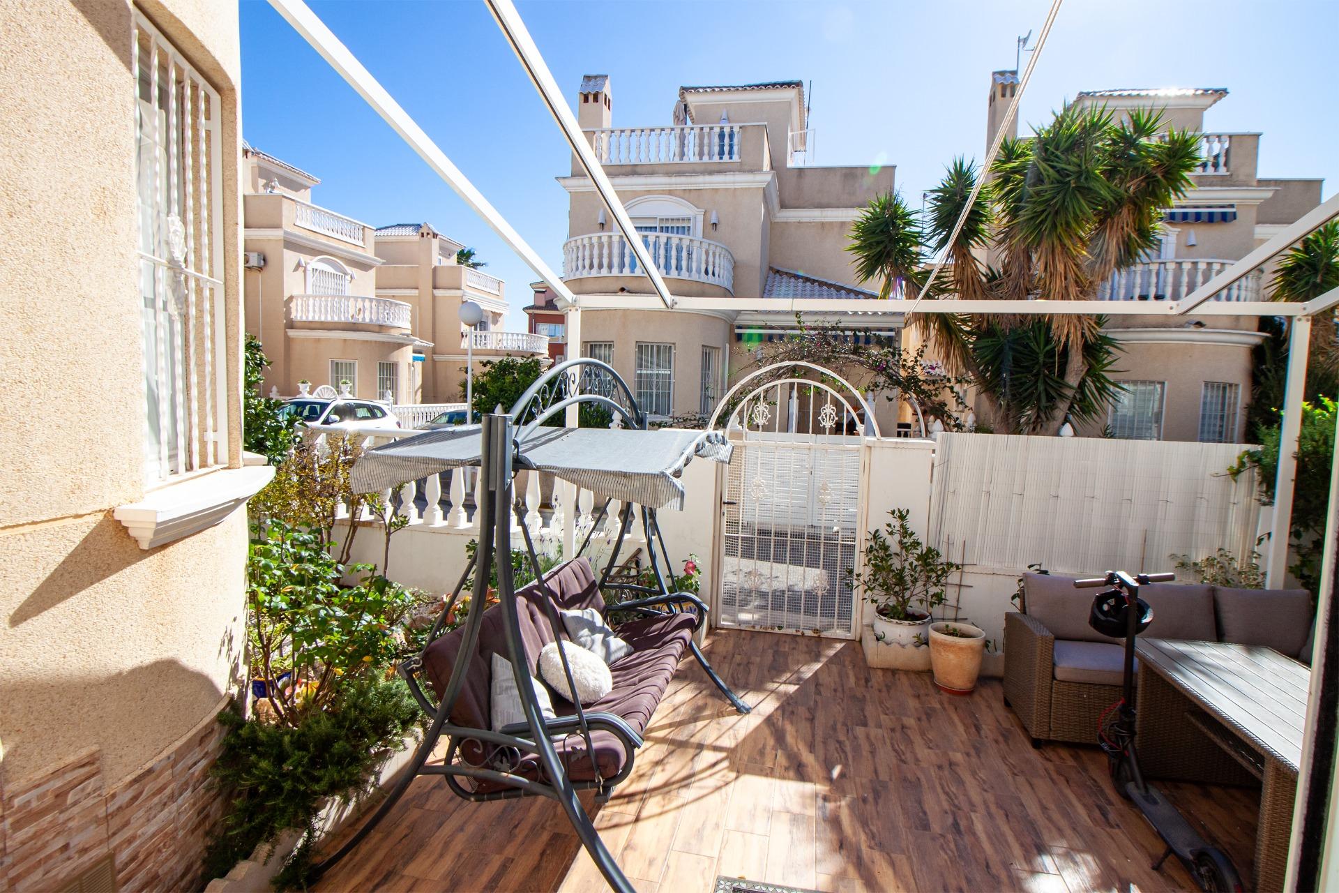 4 Bed, 1 Bath, HouseFor Sale, Orihuela Costa, Alicante