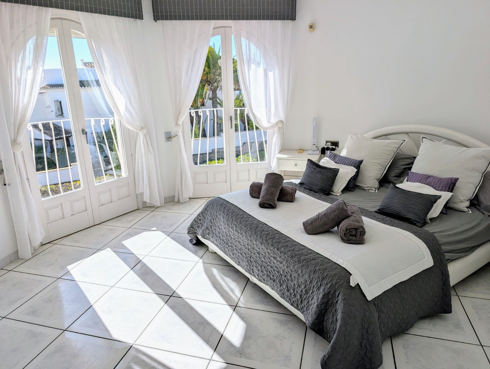 3 Bed, 3 Bath, HouseFor Sale, Moraira, Alicante