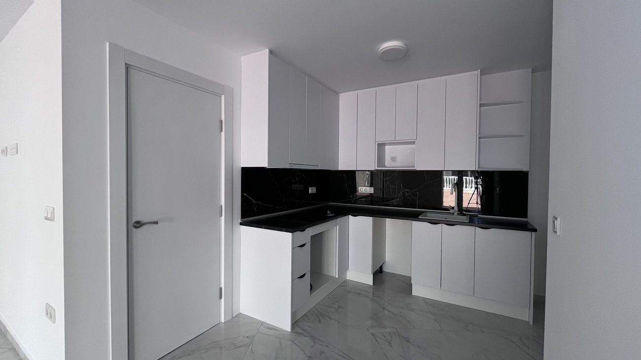 2 Bed, 2 Bath, HouseFor Sale, Torrevieja, Alicante